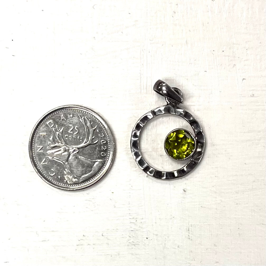 Zultanite Round Pendant Set in Silver Circle