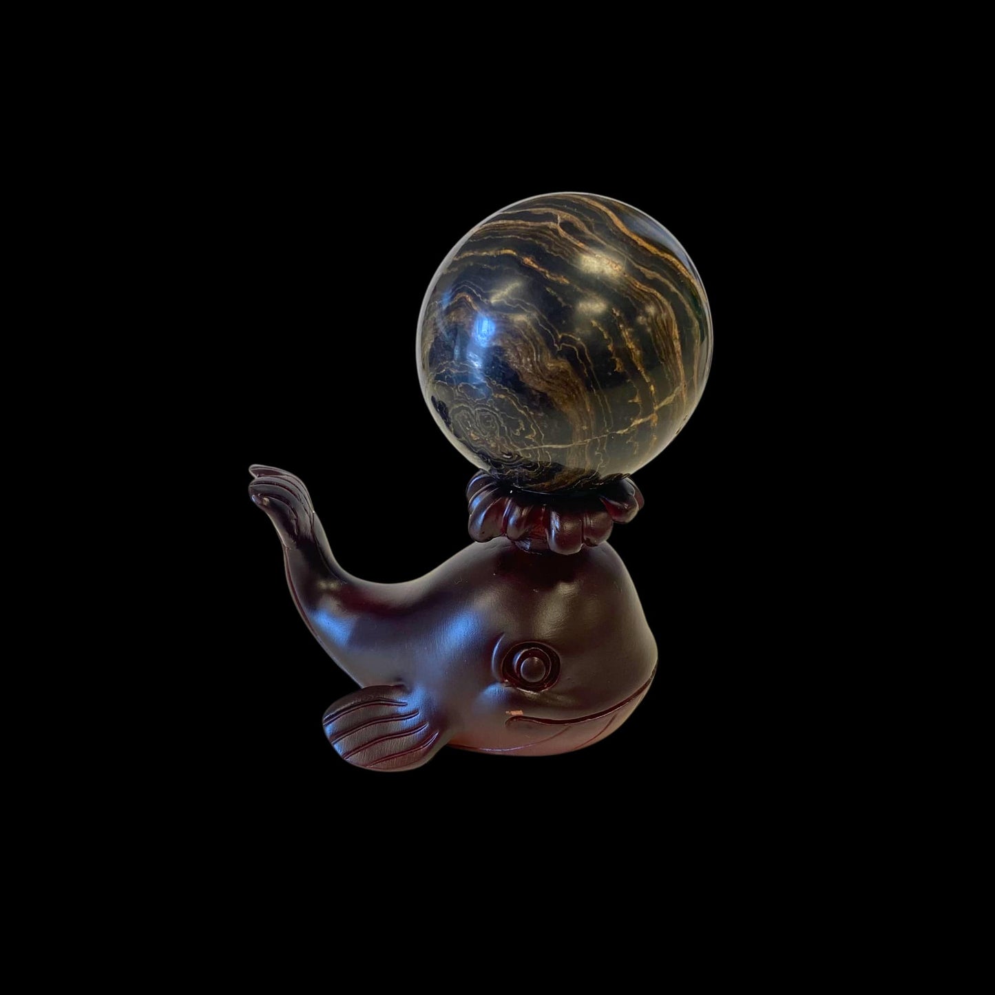 Resin Whale Sphere Holder