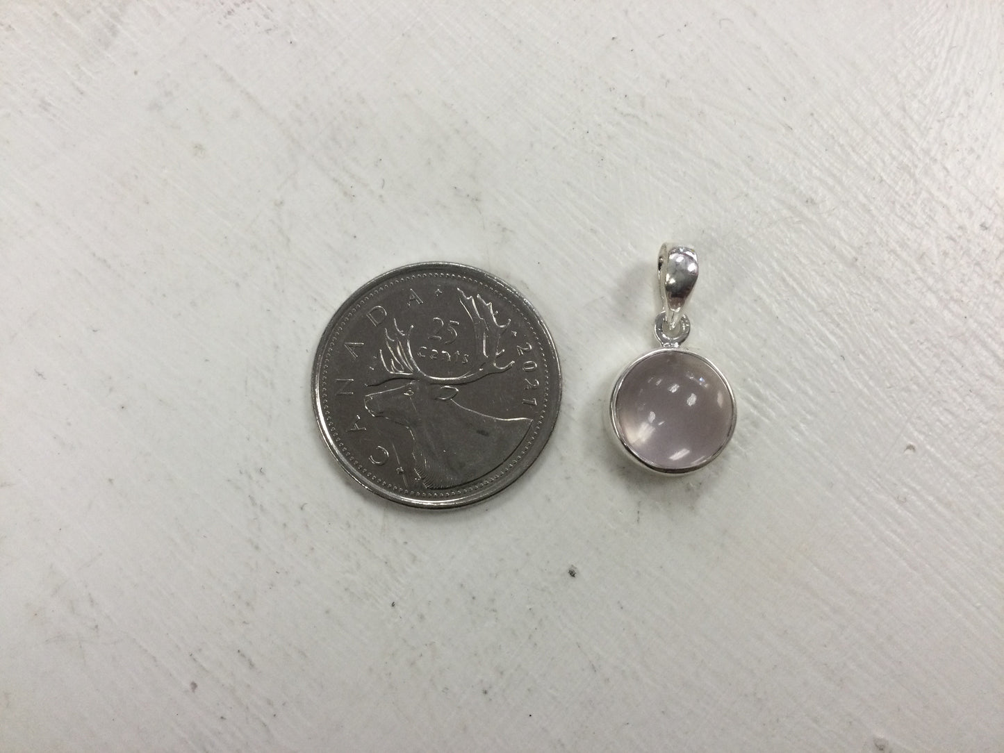 Circle Rose Quartz Pendant
