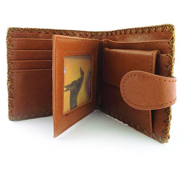 Lavishy Elma Wallet: Ornate Embroidery