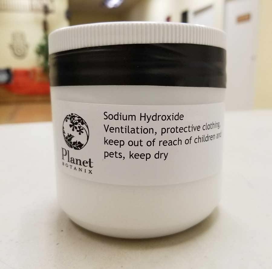 Sodium Hydroxide/Lye 500g - In-Store Only - Limit to 2