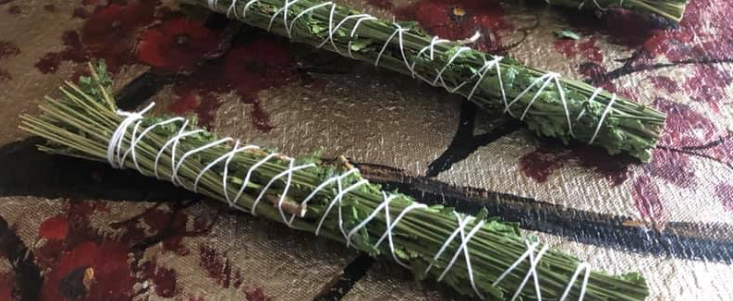Sweetgrass/Cedar stick 8"