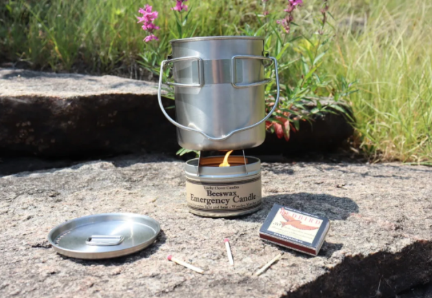 Lucky Clover - Beeswax Emergency Candle in Tin w/ Matches