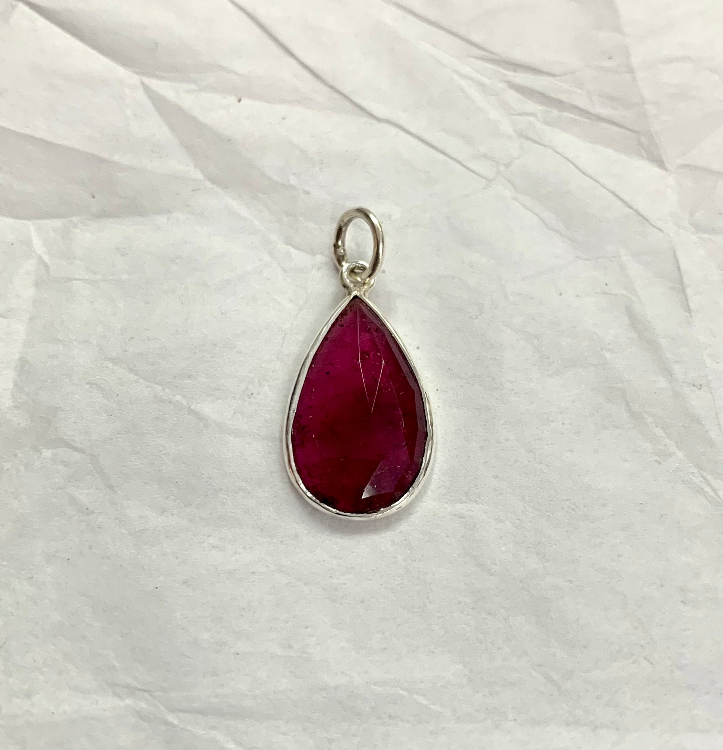 Pink Tourmaline Pendant Faceted in Silver approx. 1.5cm