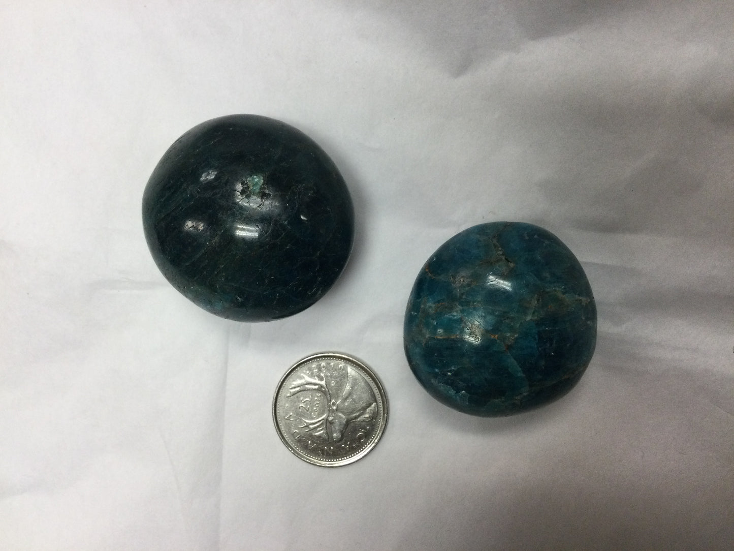Apatite Palm Stones