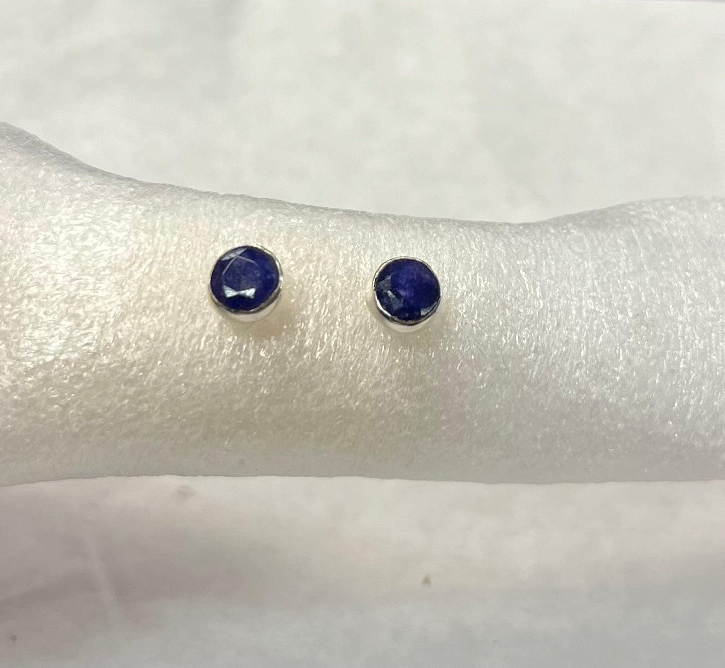 High Quality Faceted Gemstone Studs