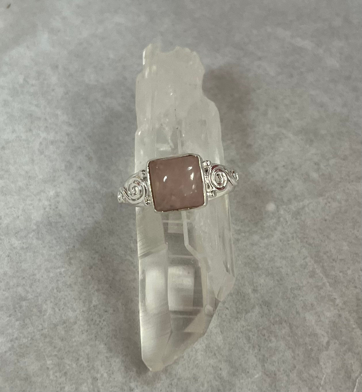 Silver Rose Quartz Ring with Spiral Detailing Size 6