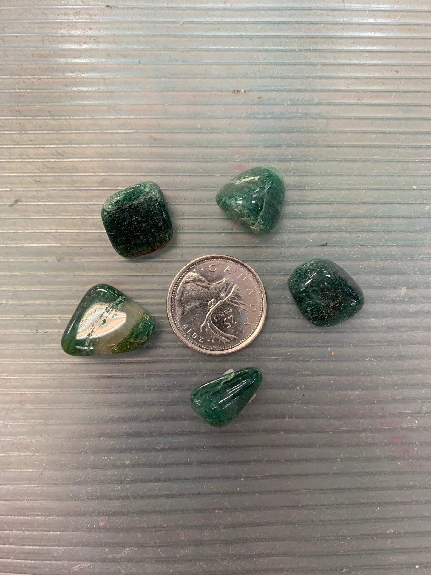 Tumbled Green Quartz (extra small)
