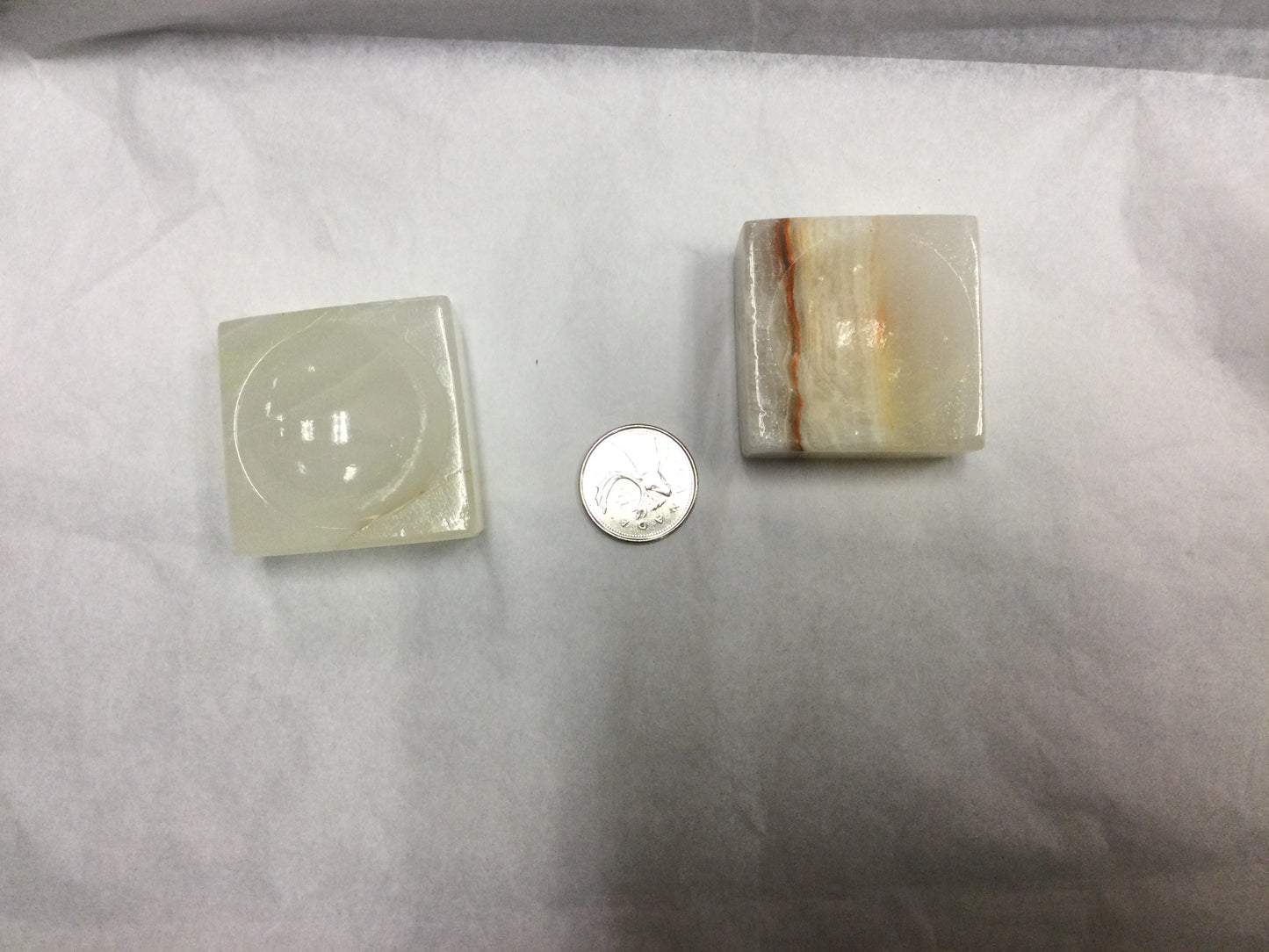 Onyx Holder