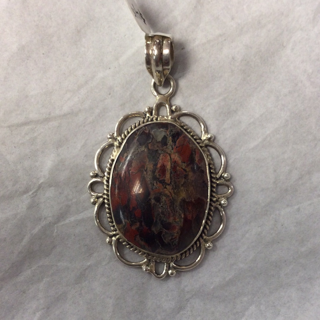 Braciated Jasper Pendant (Oval, Elaborate Border)