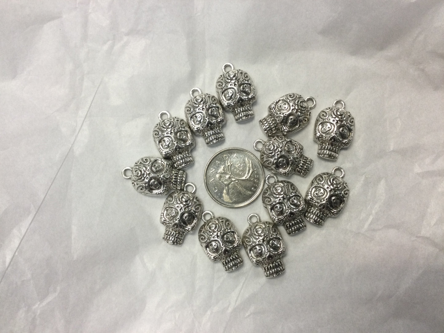 Antique Silver Dia de los Muertos Sugar Skull Pendant