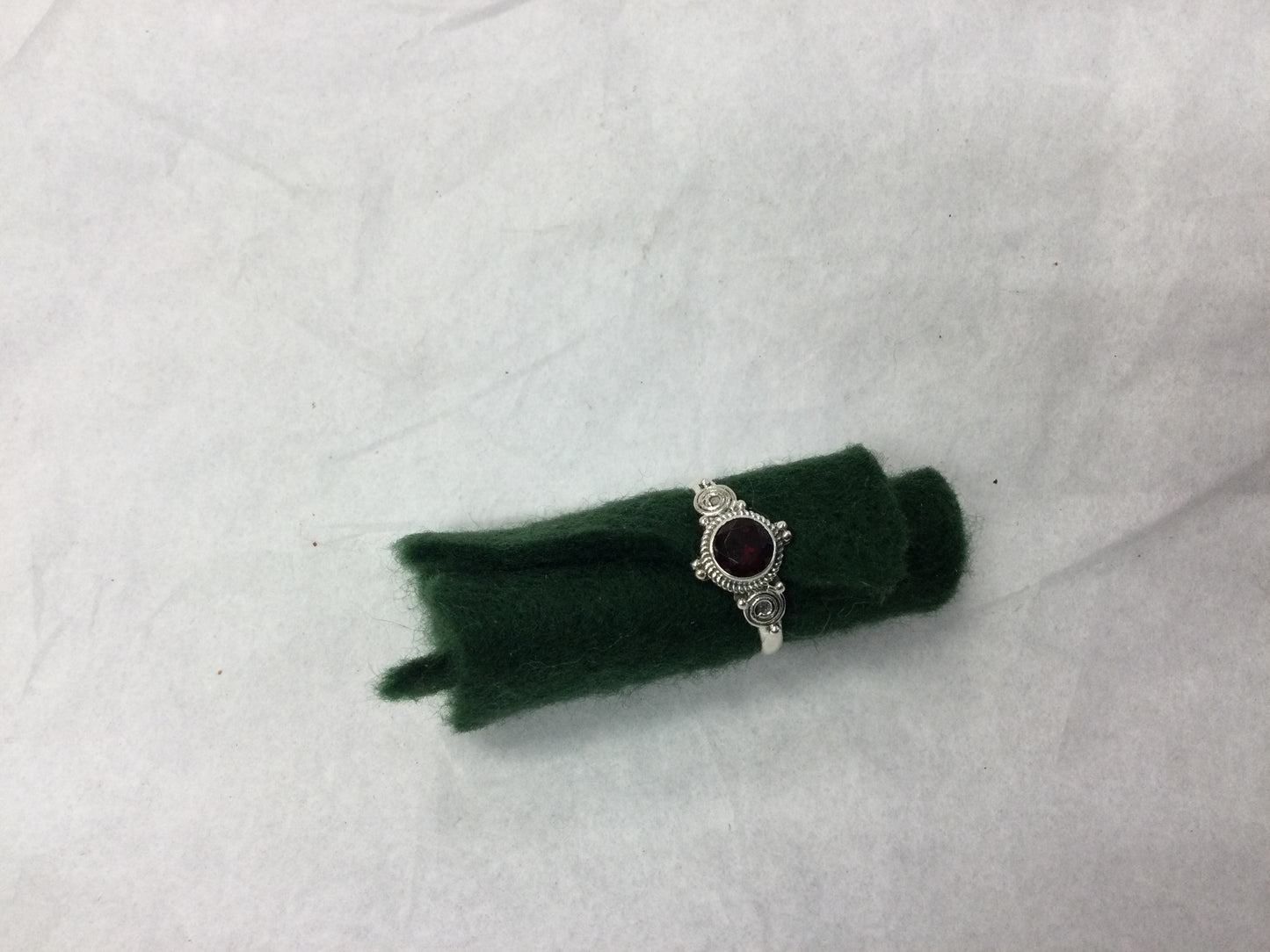 Garnet and Spiral design ring, size 9