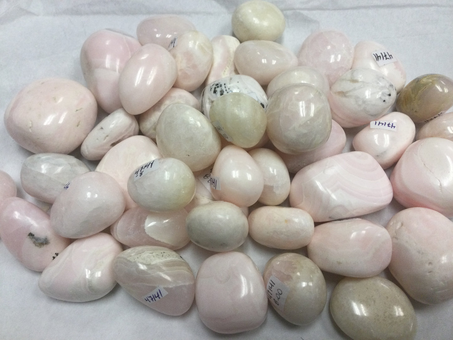 Tumbled Mangano Calcite