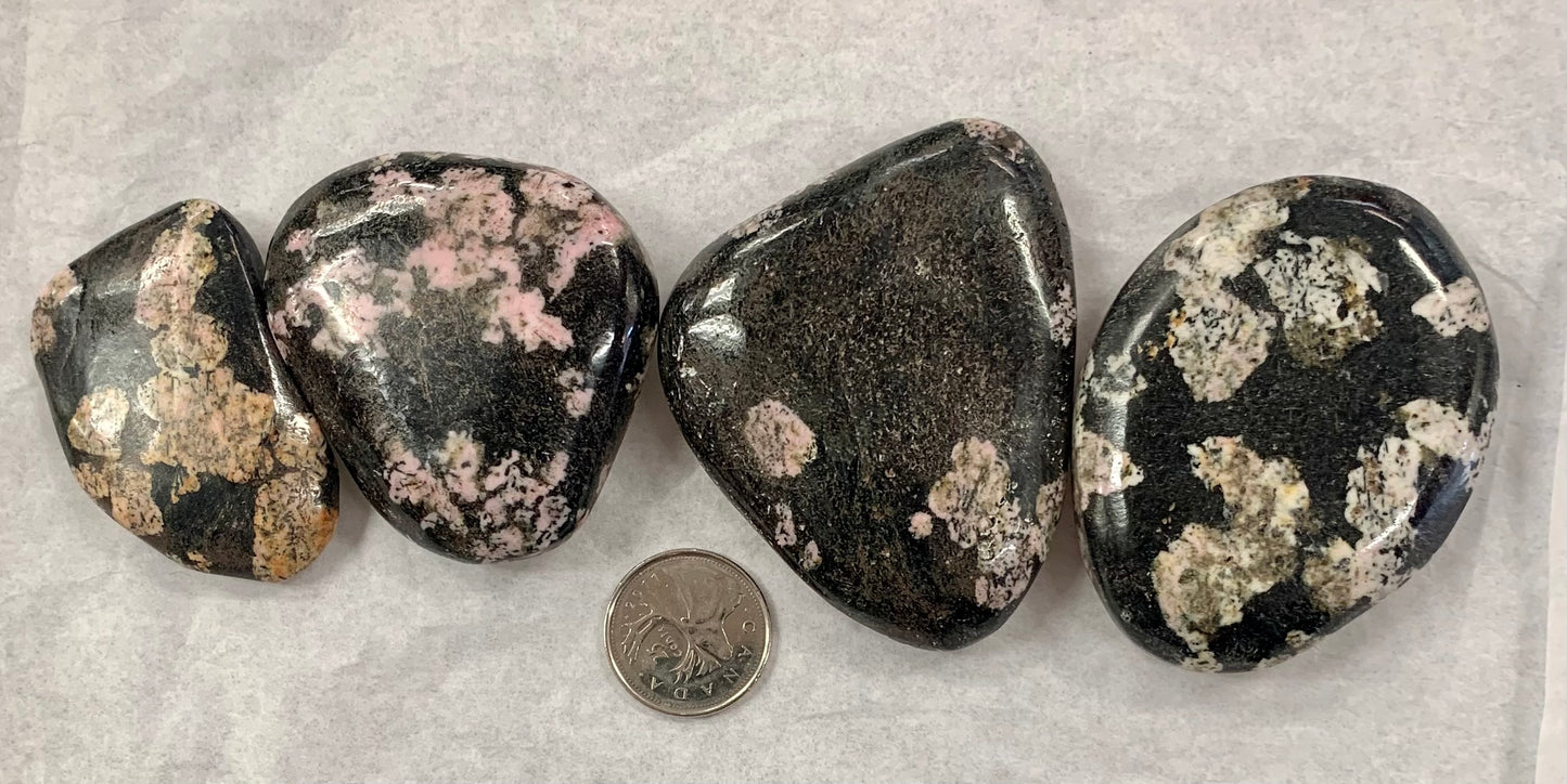 Black Jade with Thulite