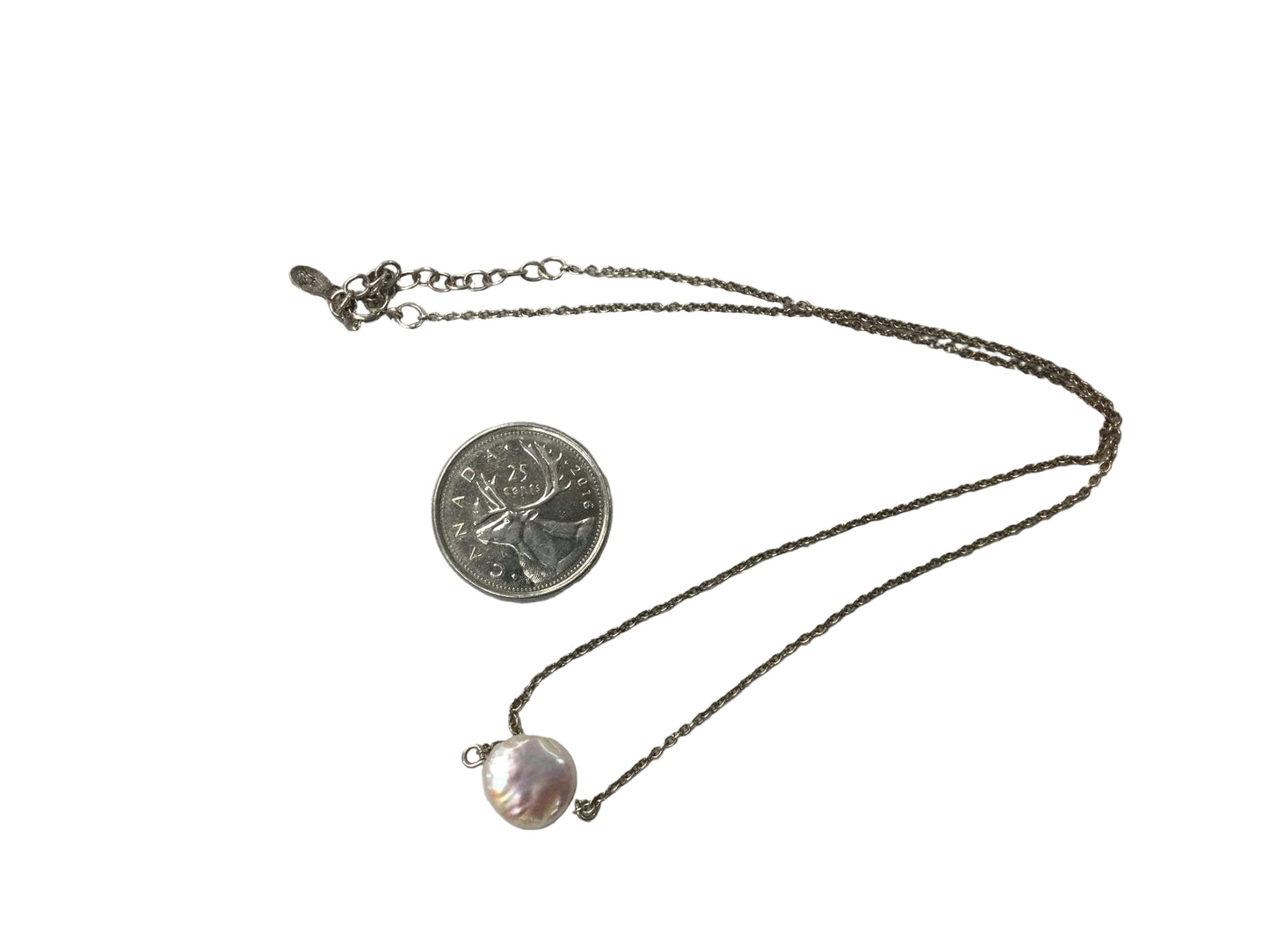 Pearl Pendant Necklace (Short Chain)