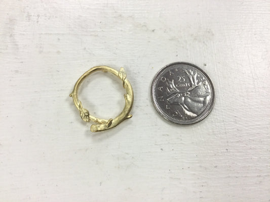 Gold (plated) Branch Wreath Link