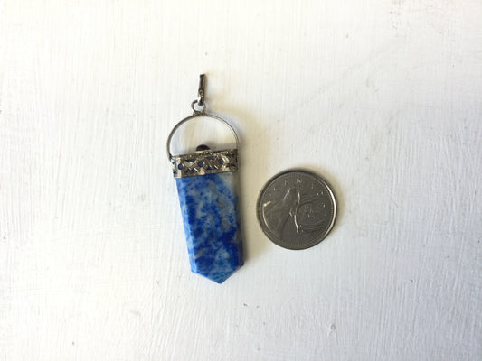Silver Topped Pointed Sodalite Pendant with Amethyst gemstone