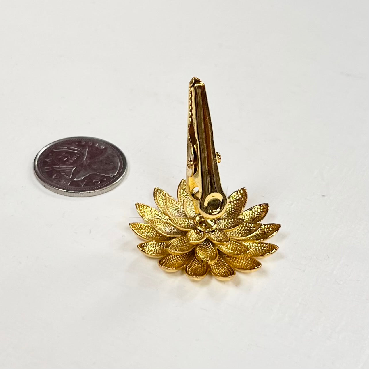 Metal Clip Lotus Incense Holder