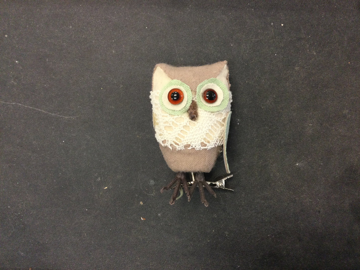 Owl on clip ornament