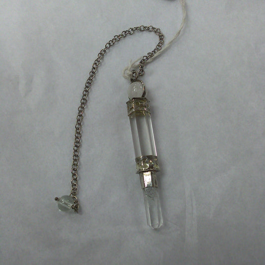 Quartz hexagonal pendulum with moonstone
