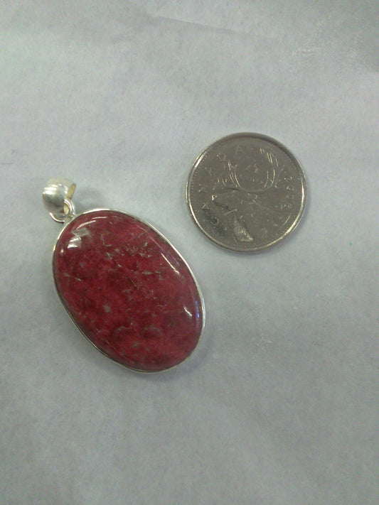 Oval Thulite Pendant