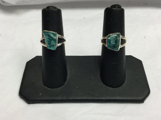 Dyed Quartz Ring (Size 7)