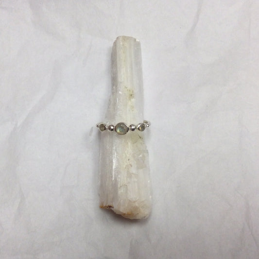 Labradorite Ring Three Stone Bubble Band - Size 8