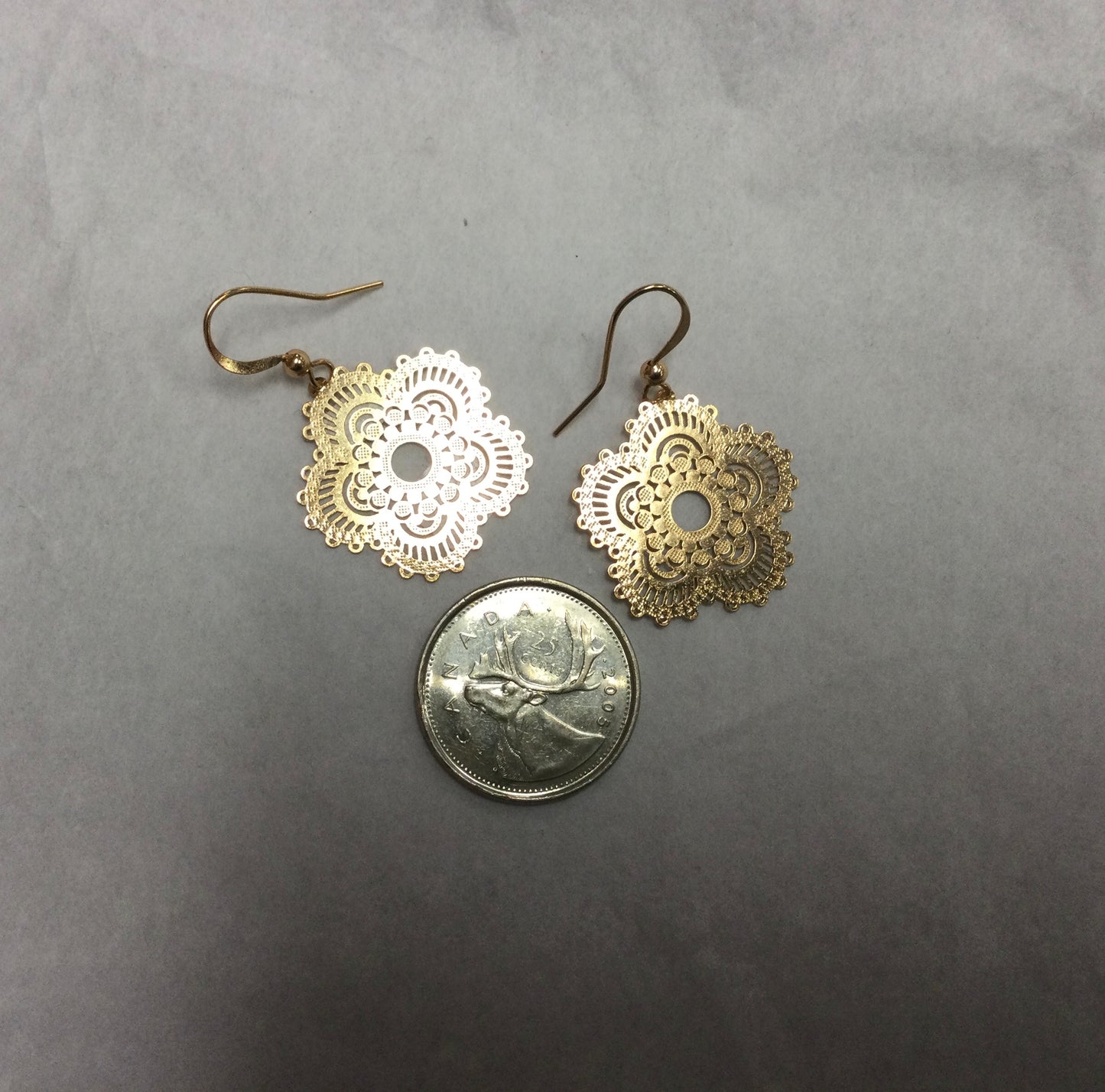 Lavishy earrings, 5 petal flowers