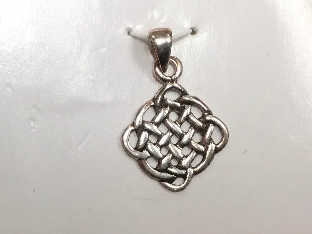 Small Knot Pendant - Silver