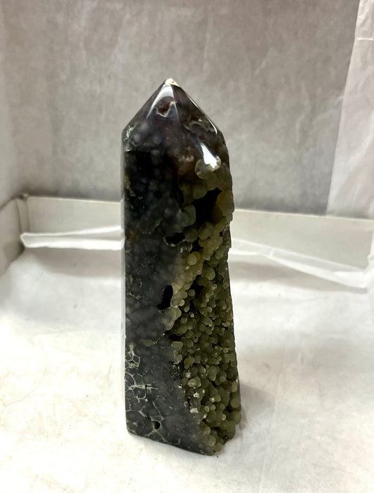 Grape Agate Point 4"