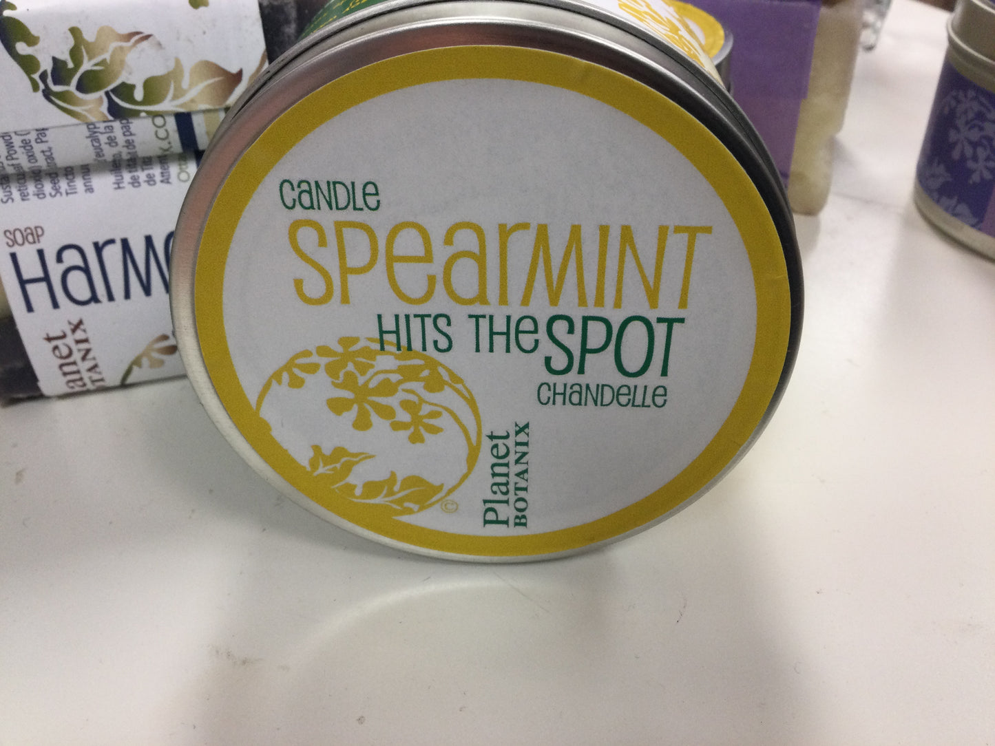 Spearmint Hits the Spot Candle
