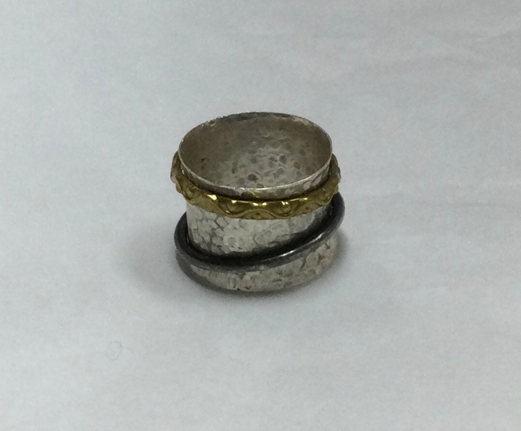 Meditation Ring, Patterned Silver with Thin Rings