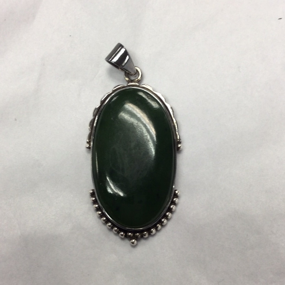 pendant, jade, large oval with silver beading top and bottom