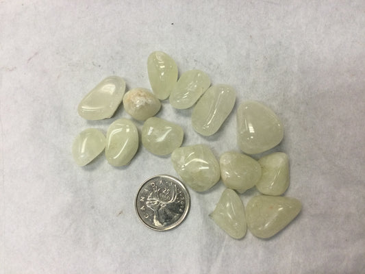 sulphur quartz tumbled