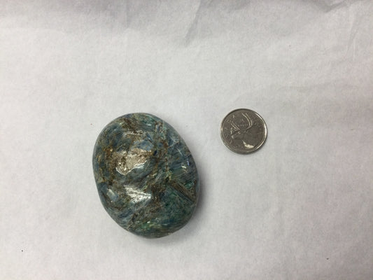 Blue Kyanite Palmstone