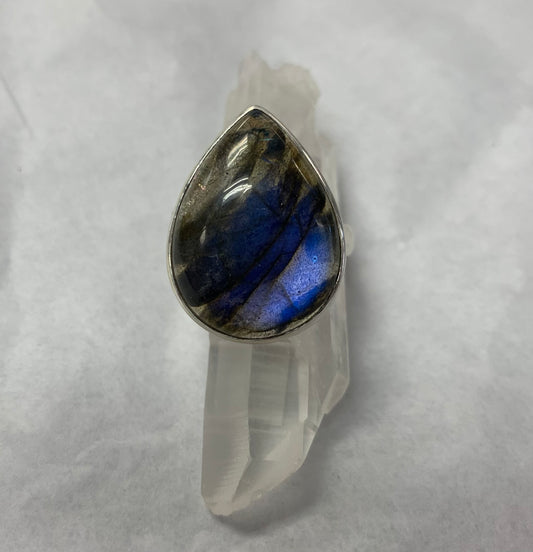 Lg. Tear Drop Labradorite Ring Size 8