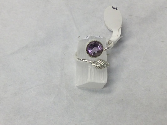 Amethyst Leaf Ring