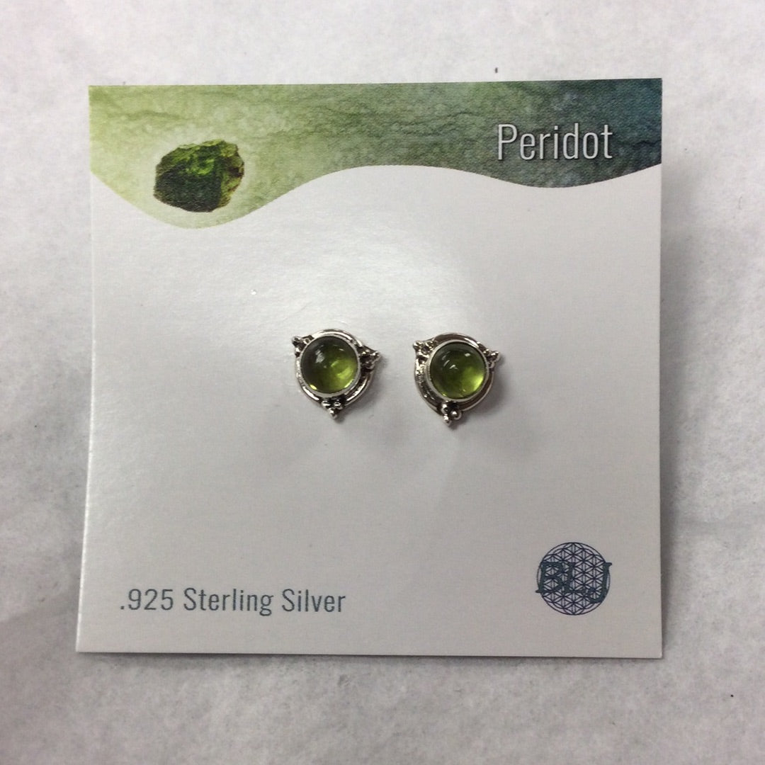 Peridot Stud Earring with Small Ornamental Detail