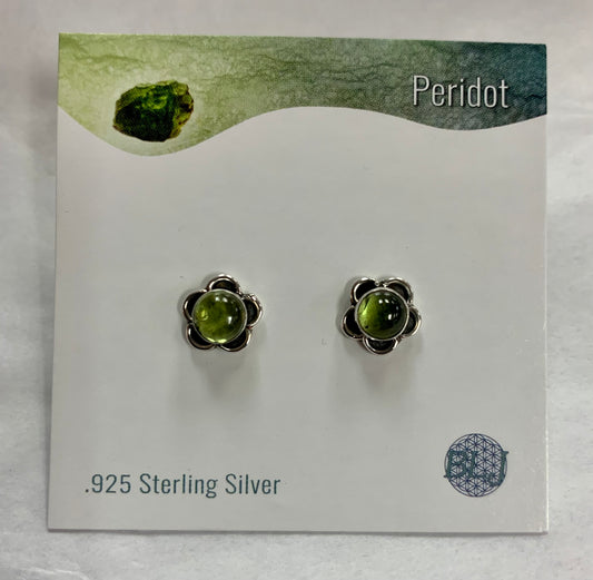 Stud Earrings - Peridot Flower