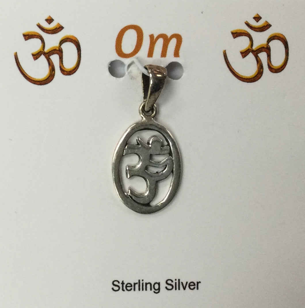 Silver Pendant, Om