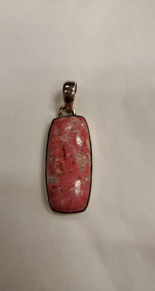 Rectangular Rounded Thulite Pendant